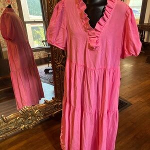 Crown & Ivy Vibrant Pink Midi Dress